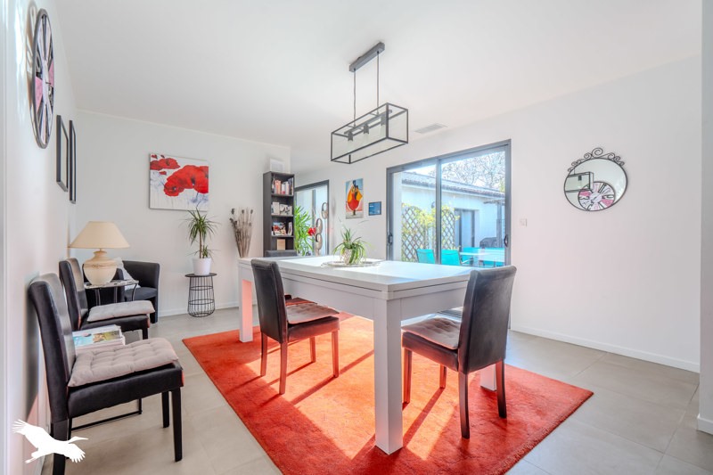 Vente Maison ST MEDARD D EYRANS - 8 pièces -217 m² - (33650)