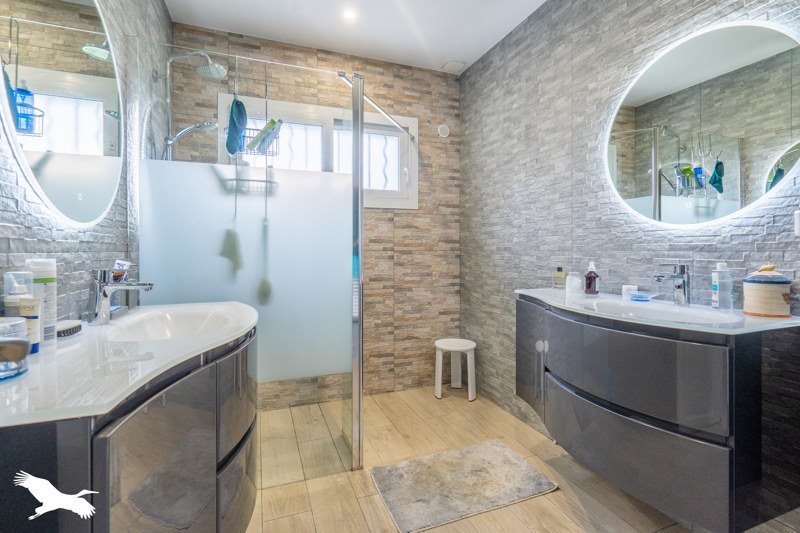 Vente Maison ST MEDARD D EYRANS - 7 pièces -167 m² - (33650)