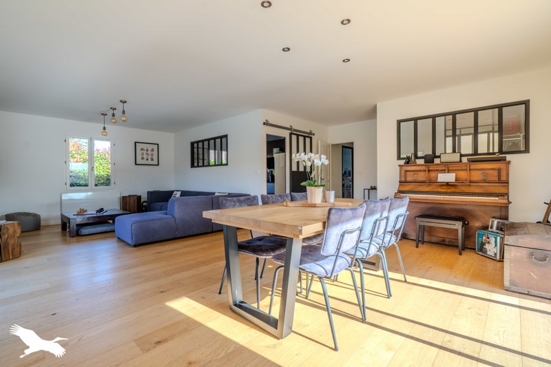Vente Maison SAUCATS - 6 pièces -163 m² - (33650)