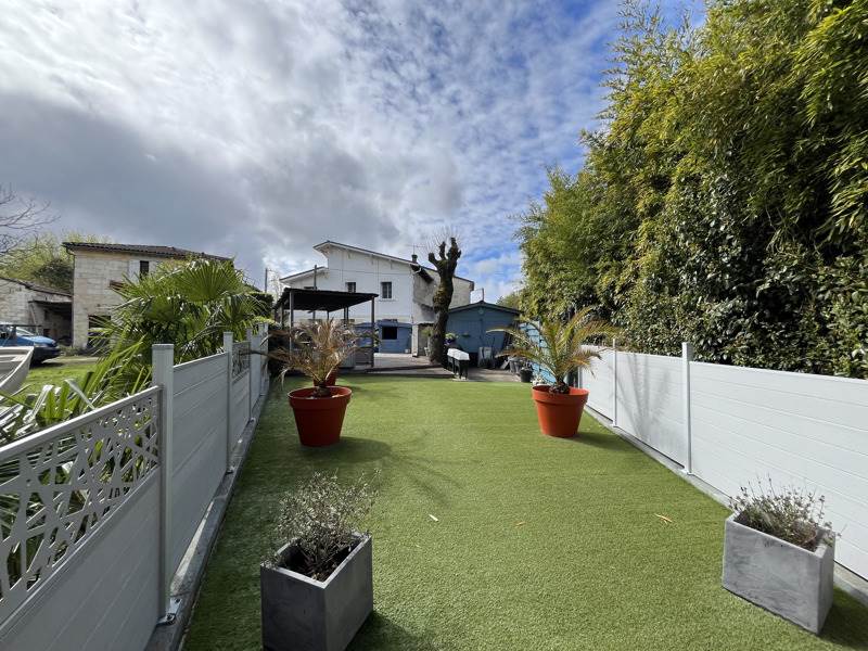 Vente Maison BEAUTIRAN - 5 pièces -135 m² - (33640)