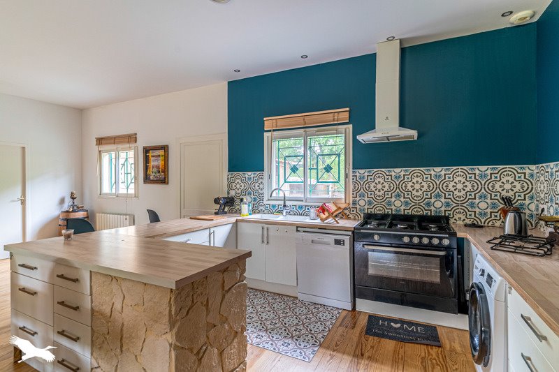 Vente Maison ST MORILLON - 6 pièces -142 m² - (33650)