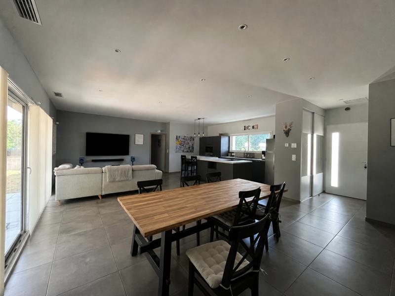 Vente Maison SAUCATS - 5 pièces -120 m² - (33650)