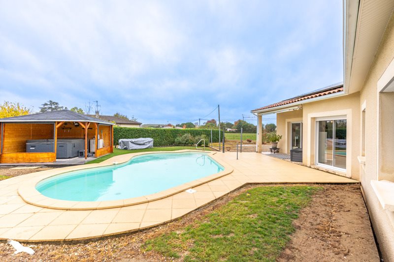 Vente Maison STE BAZEILLE - 4 pièces -106 m² - (47180)