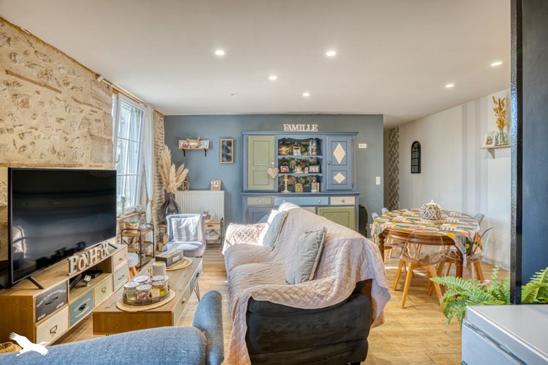 Vente Maison CASTELNAU SUR GUPIE - 4 pièces -141 m² - (47180)