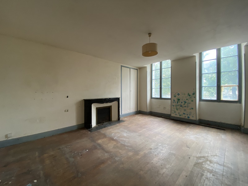 Vente Maison MARMANDE - 9 pièces -379 m² - (47200)