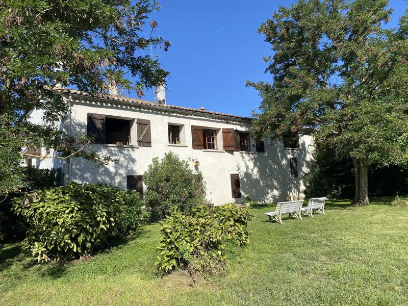 Maison 9 pièces 314 m² · à Jusix · 314 m² · 265 500 €