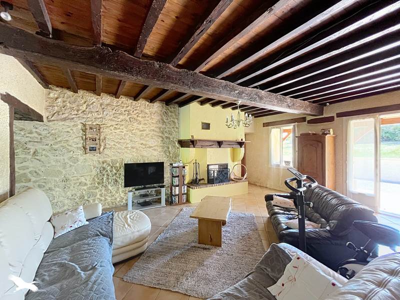 Vente Maison MAUVEZIN SUR GUPIE - 6 pièces -158 m² - (47200)