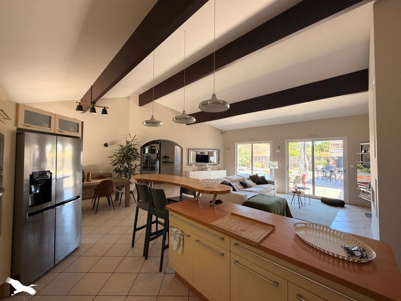 Vente Maison Léognan - 7 pièces -174 m² - (33850)