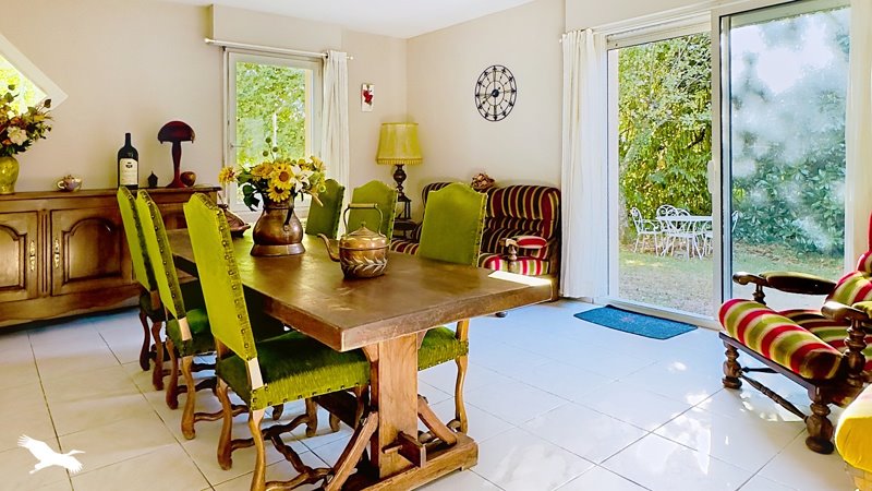 Vente Maison LEOGNAN - 5 pièces -150 m² - (33850)
