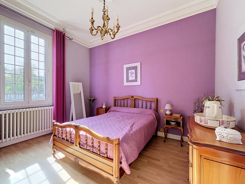 Vente Maison Léognan - 4 pièces -165 m² - (33850)