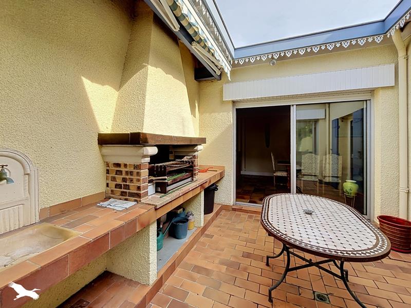 Vente Maison Léognan - 4 pièces -165 m² - (33850)