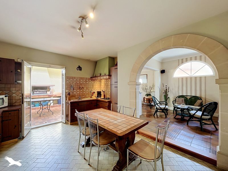 Vente Maison Léognan - 4 pièces -165 m² - (33850)