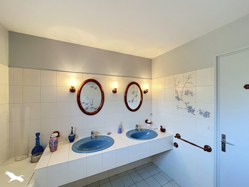 Vente Maison Léognan - 4 pièces -165 m² - (33850)