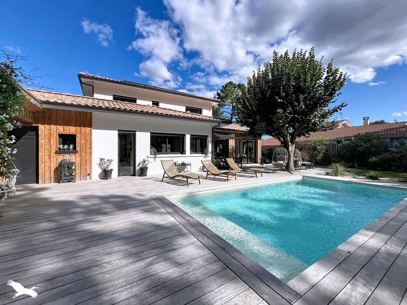 Maison 6 pièces 186 m² · à Gradignan · 186 m² · 1 198 000 €