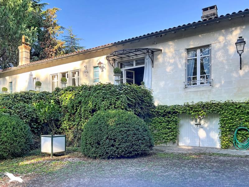 Vente Maison Gradignan - 7 pièces -225 m² - (33170)