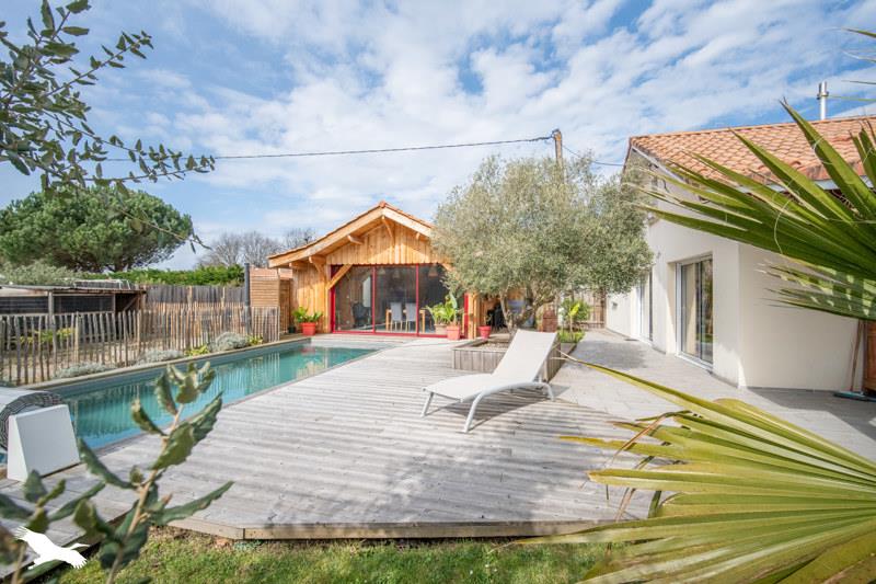 Vente Maison BISCARROSSE - 6 pièces -254 m² - (40600)
