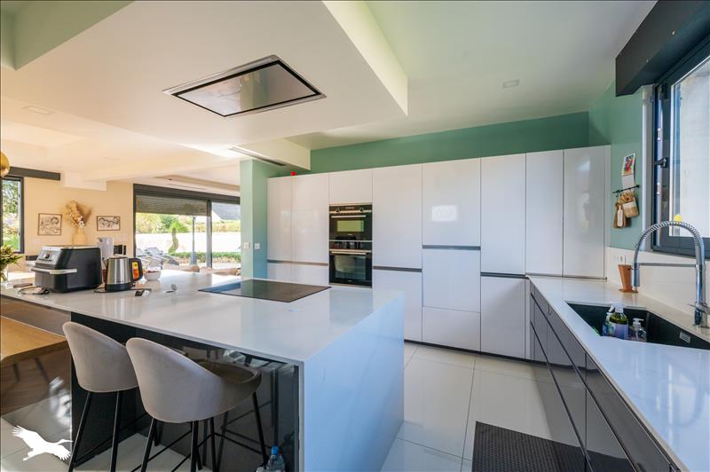 Vente Maison SOISY SOUS MONTMORENCY - 8 pièces -280 m² - (95230)