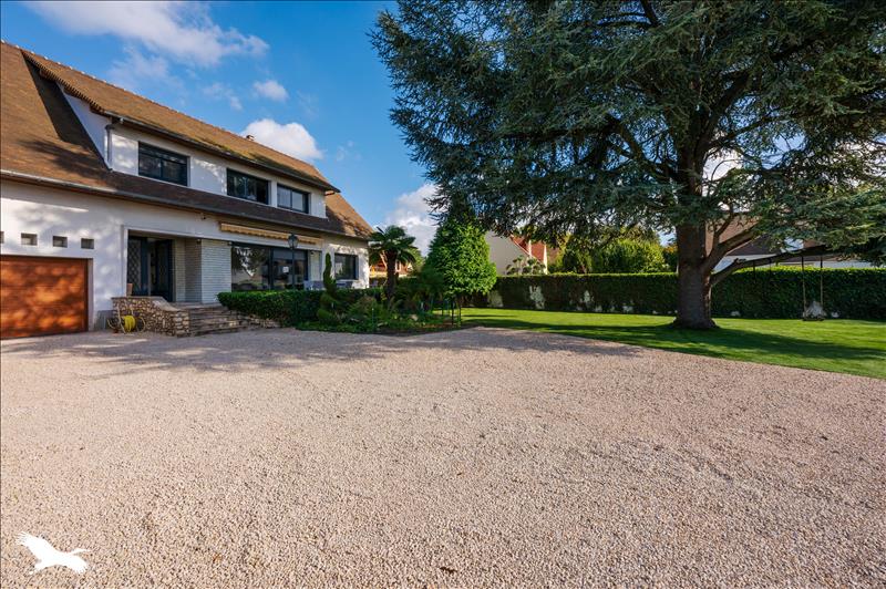 Vente Maison SOISY SOUS MONTMORENCY - 8 pièces -280 m² - (95230)