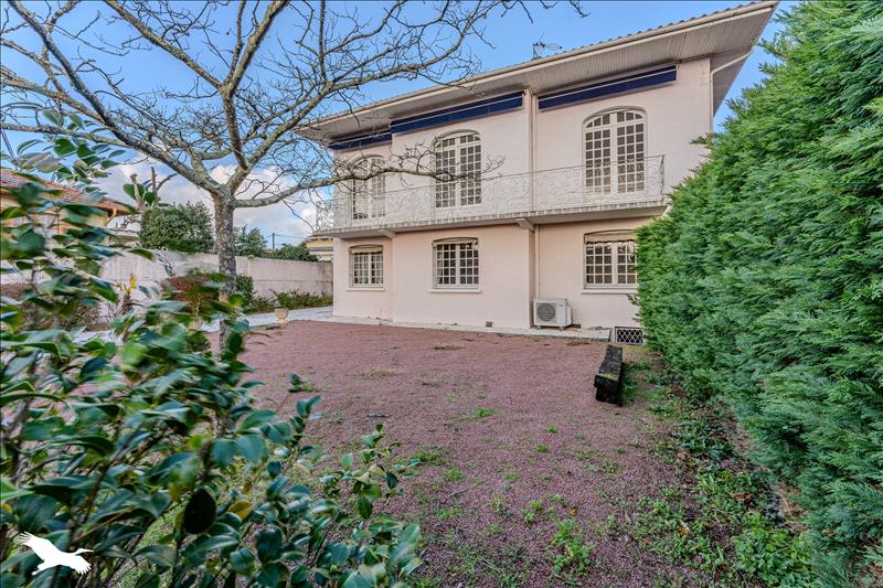 Vente Maison ARCACHON - 6 pièces -192 m² - (33120)