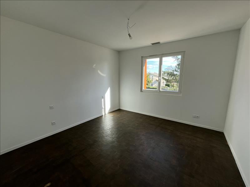 Vente Appartement ST ALBAN - 4 pièces -115 m² - (31140)