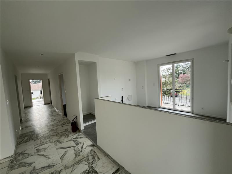 Vente Appartement ST ALBAN - 4 pièces -115 m² - (31140)