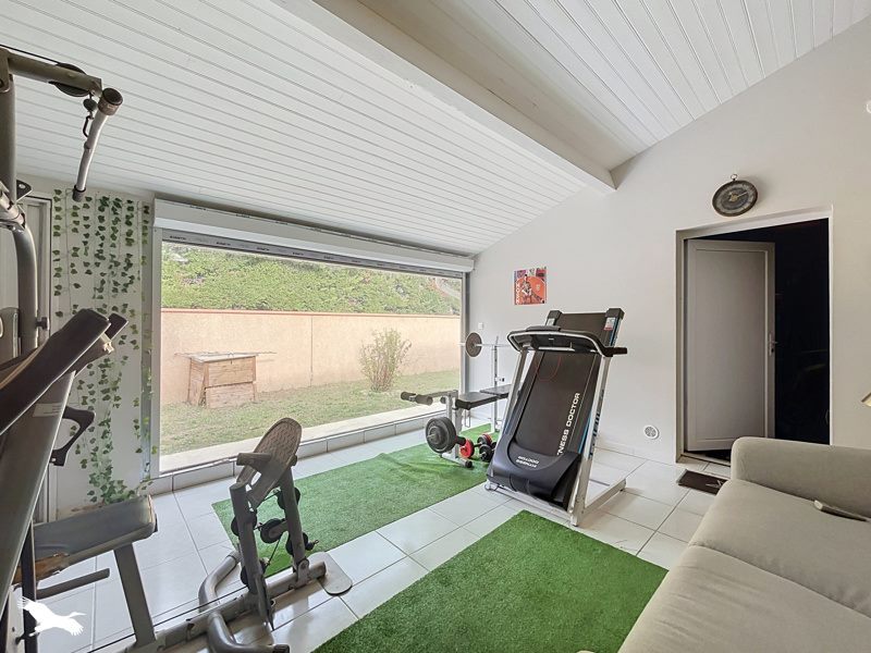 Vente Maison Saint-Alban - 8 pièces -257 m² - (31140)
