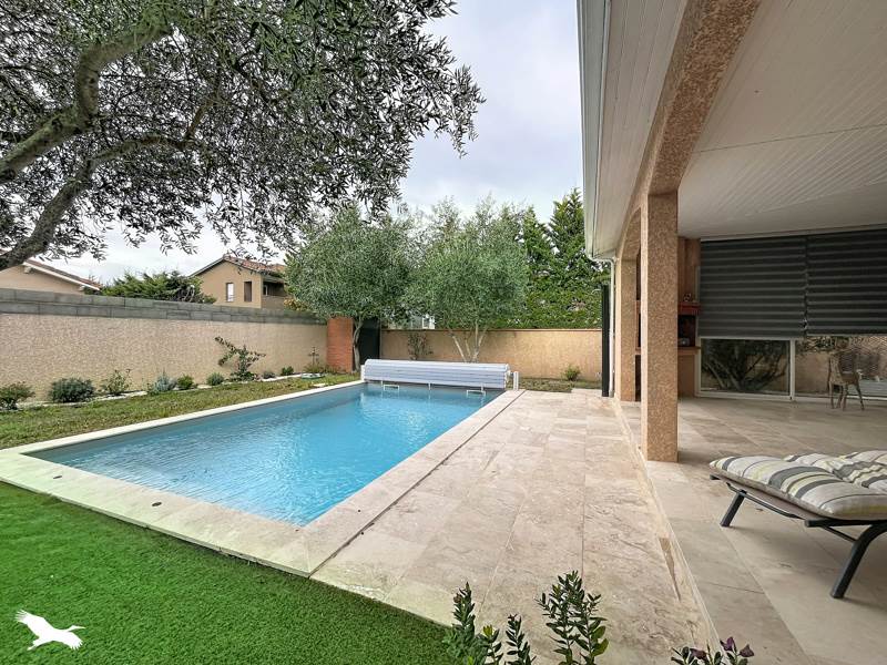 Vente Maison Saint-Alban - 8 pièces -257 m² - (31140)
