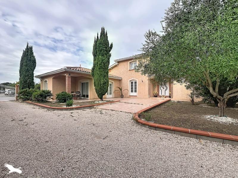 Vente Maison Saint-Alban - 8 pièces -257 m² - (31140)
