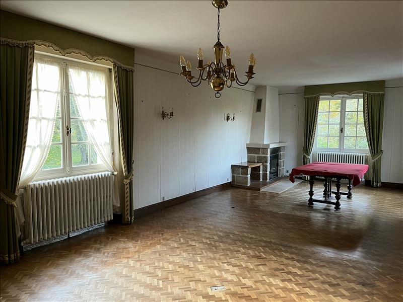 Vente Maison JAVERLHAC ET LA CHAPELLE ST ROBERT - 6 pièces -150 m² - (24300)