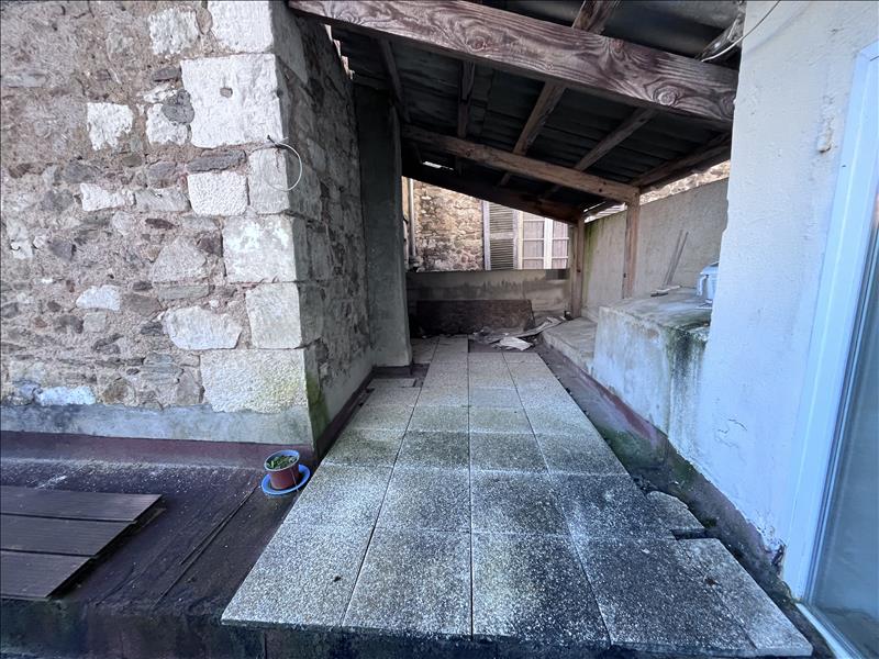 Vente Immeuble NONTRON - -  580 m² - (24300)