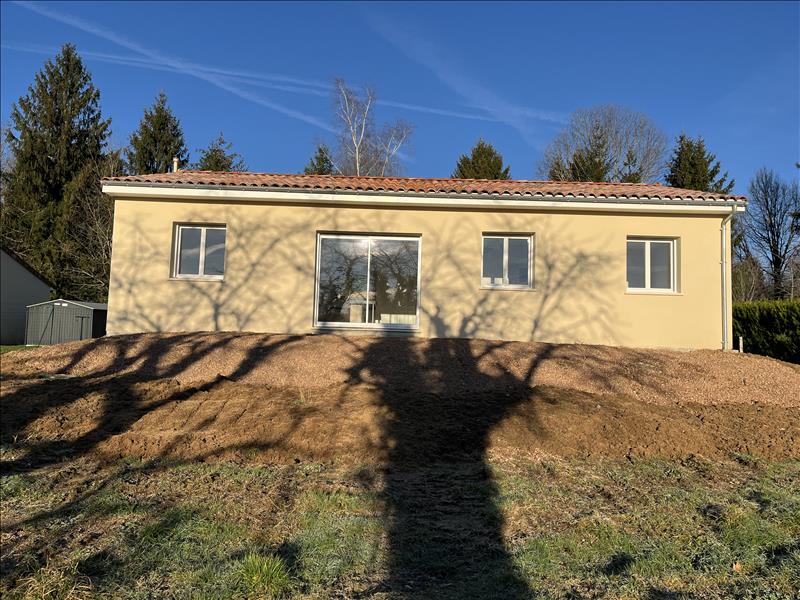 Vente Maison ST ESTEPHE - 5 pièces -86 m² - (24360)