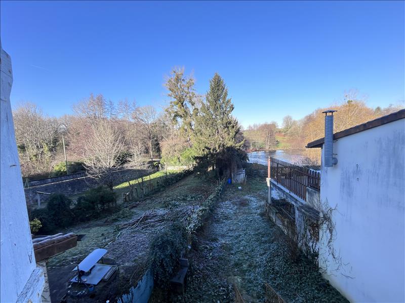 Vente Maison BUSSIERE BADIL - 4 pièces -140 m² - (24360)