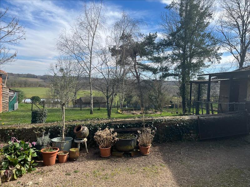 Vente Maison TEYJAT - 5 pièces -138 m² - (24300)