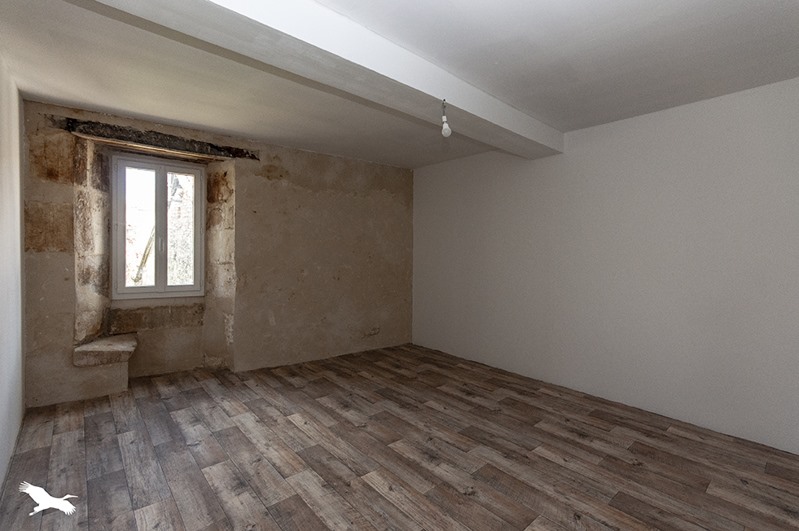 Vente Maison VARAIGNES - 6 pièces -136 m² - (24360)
