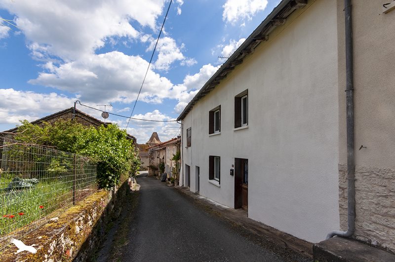 Vente Maison VARAIGNES - 6 pièces -136 m² - (24360)