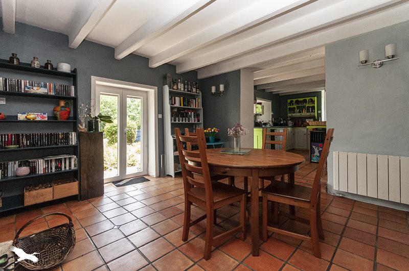 Vente Maison PIEGUT PLUVIERS - 7 pièces -203 m² - (24360)