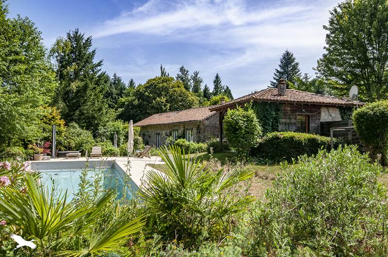 Vente Maison PIEGUT PLUVIERS - 7 pièces -203 m² - (24360)