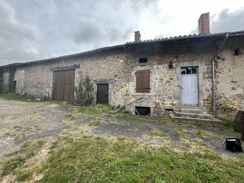 Vente Maison ETOUARS - 2 pièces -49 m² - (24360)