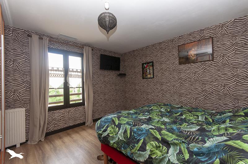 Vente Maison LE BOURDEIX - 7 pièces -167 m² - (24300)