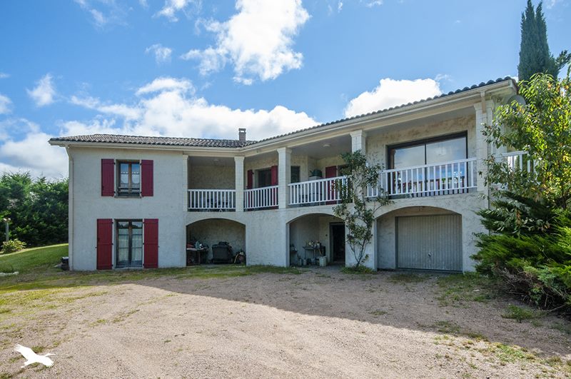 Vente Maison LE BOURDEIX - 7 pièces -167 m² - (24300)