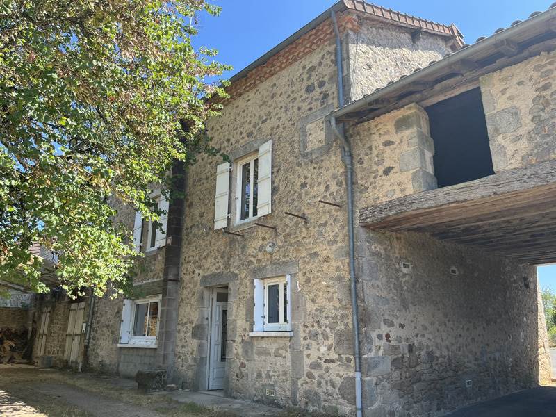 Vente Maison CHAMPNIERS ET REILHAC - 6 pièces -141 m² - (24360)