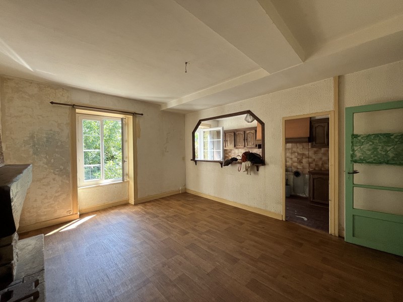 Vente Maison ST SAUD LACOUSSIERE - 6 pièces -156 m² - (24470)
