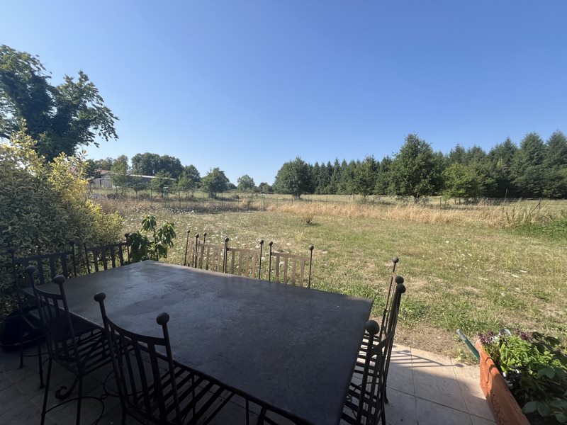 Vente Maison NONTRON - 7 pièces -142 m² - (24300)