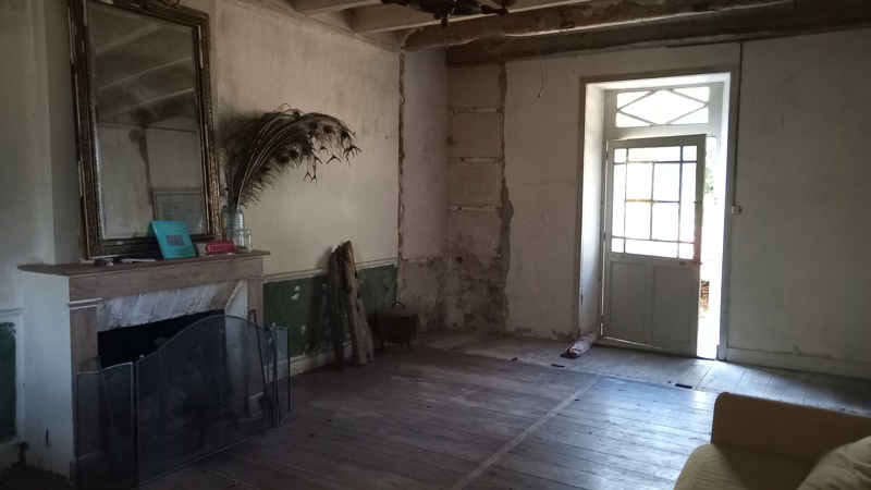 Vente Maison BUSSEROLLES - 5 pièces -131 m² - (24360)