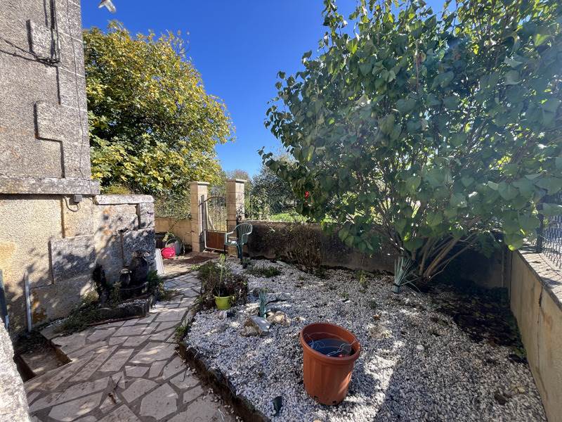 Vente Maison JAVERLHAC ET LA CHAPELLE ST ROBERT - 5 pièces -129 m² - (24300)