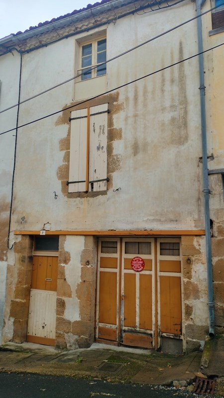 Vente Maison NONTRON - 4 pièces -100 m² - (24300)