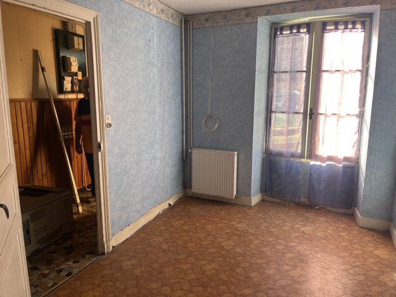 Vente Maison NONTRON - 6 pièces -154 m² - (24300)