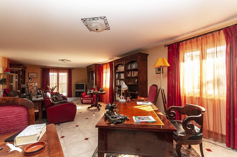 Vente Maison JAVERLHAC ET LA CHAPELLE ST ROBERT - 5 pièces -226 m² - (24300)