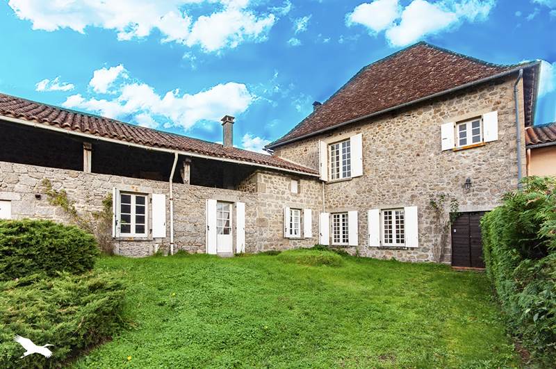 Vente Maison AUGIGNAC - 6 pièces -157 m² - (24300)