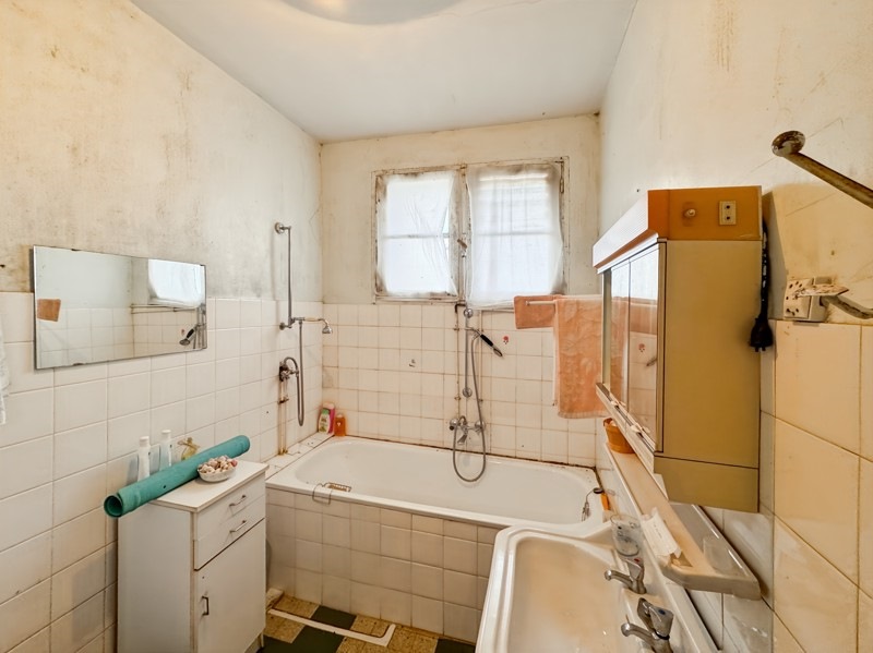 Vente Maison VARAIGNES - 7 pièces -225 m² - (24360)